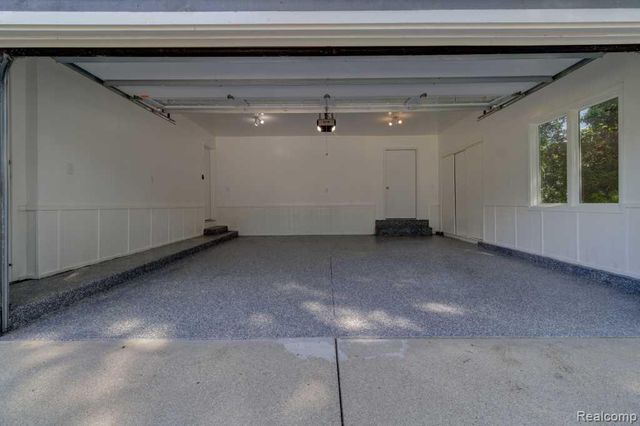 2973 Thorncrest Drive, Grand Rapids, MI 49546