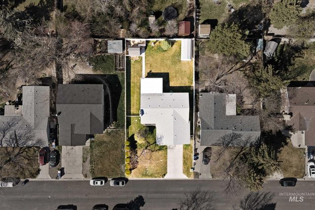 442 Crestview Drive, Twin Falls, ID 83301