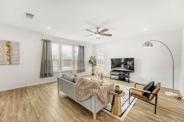 1345 Grande Mesa DR, Georgetown, TX 78626