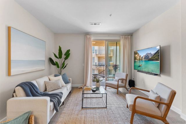 3877 Pell Place 307, San Diego, CA 92130