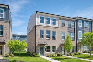 2676 Brookview Lane NW, Atlanta, GA 30318