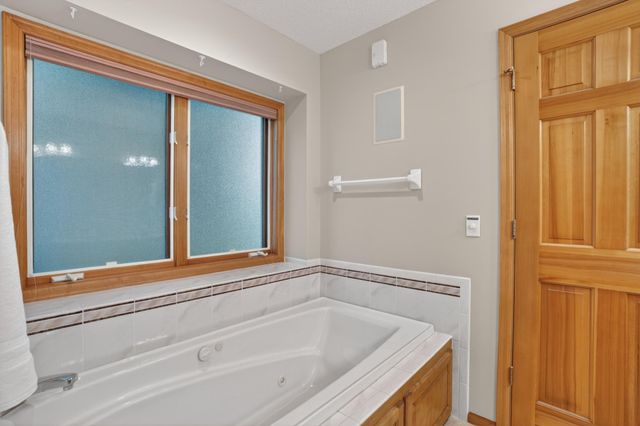 13452 Flagstaff Avenue, Apple Valley, MN 55124