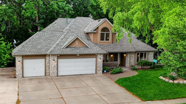 13452 Flagstaff Avenue, Apple Valley, MN 55124