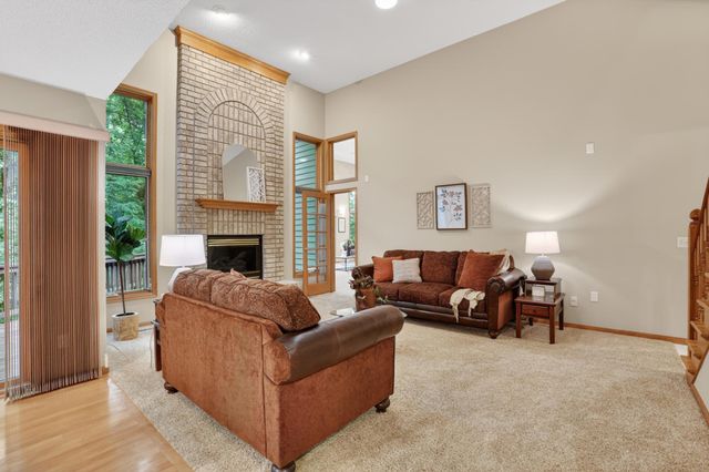 13452 Flagstaff Avenue, Apple Valley, MN 55124