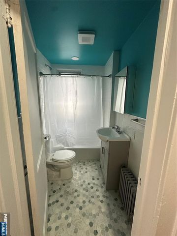 6 Field Road, Maplewood, NJ 07040