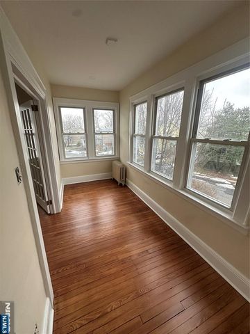 6 Field Road, Maplewood, NJ 07040