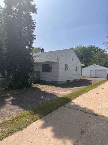 1518 Starr Avenue, Eau Claire, WI 54703