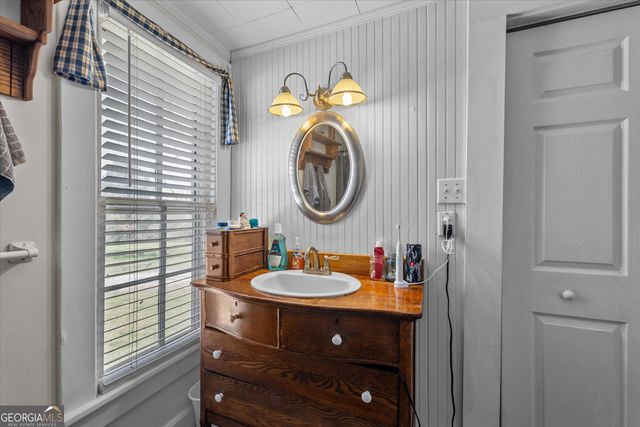 1395 Pecan grove Rd, Washington, GA 30673