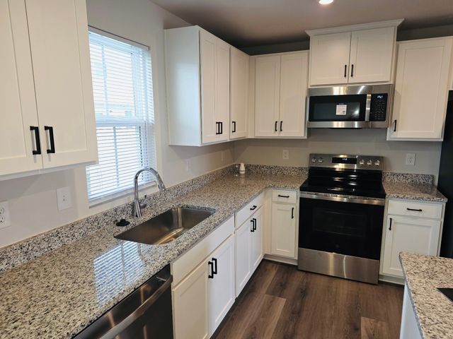 2112 Wisteria Loop, Franklin, KY 42134