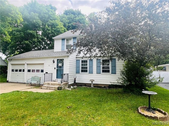 717 Pasadena Avenue, Niagara Falls, NY 14304