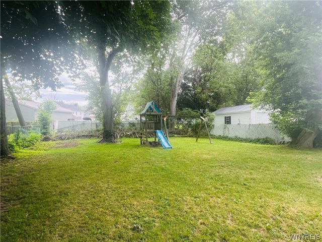 717 Pasadena Avenue, Niagara Falls, NY 14304