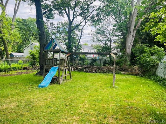 717 Pasadena Avenue, Niagara Falls, NY 14304