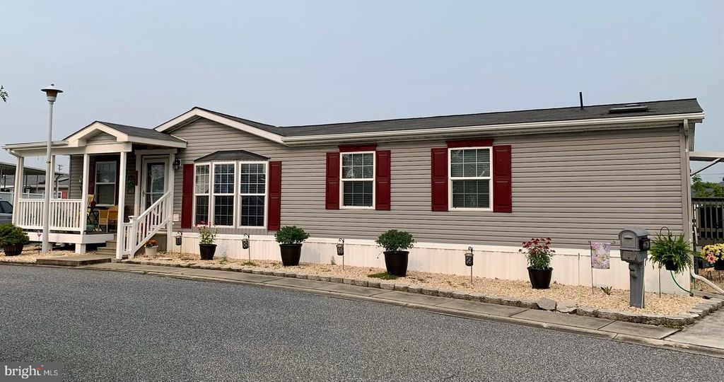 3204 JONQUIL LN, Middle River, MD 21220