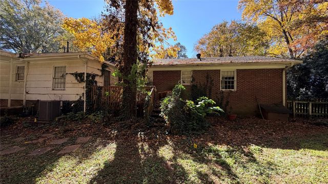 3116 Gardner Park Drive, Gastonia, NC 28054