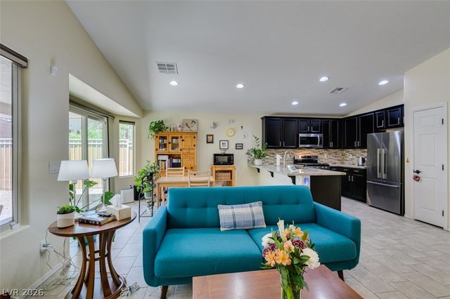 5913 Sammarra Street, North Las Vegas, NV 89081