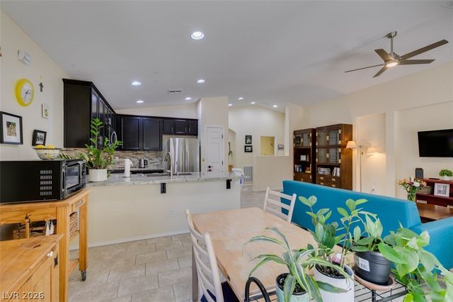 5913 Sammarra Street, North Las Vegas, NV 89081