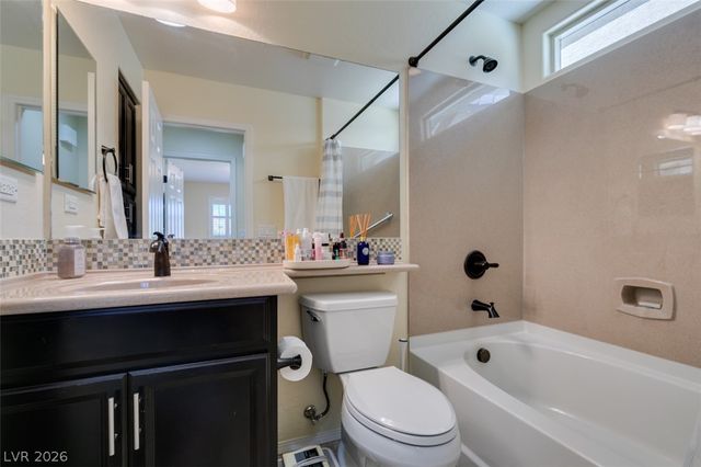 5913 Sammarra Street, North Las Vegas, NV 89081