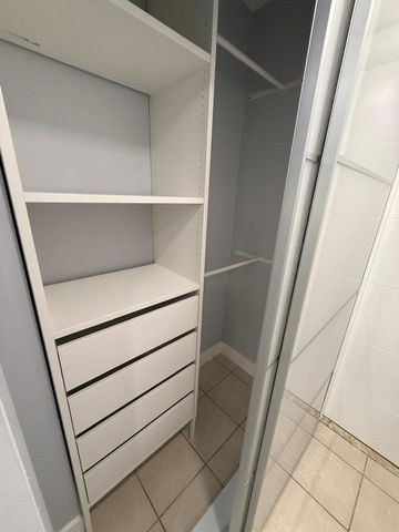 16465 NE 22nd Avenue 105, North Miami Beach, FL 33160