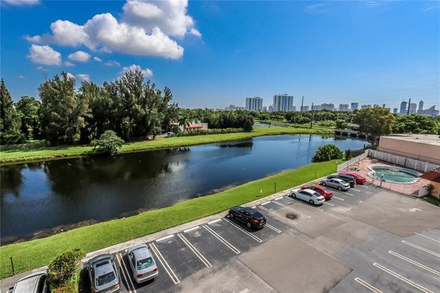 16465 NE 22nd Avenue 105, North Miami Beach, FL 33160