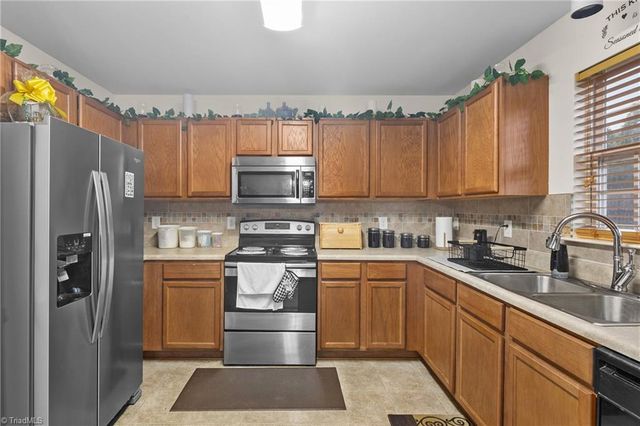 629 Brassfield Drive, Burlington, NC 27217