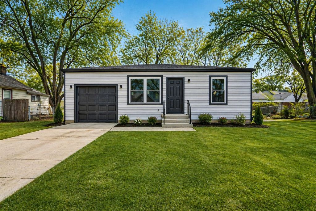 2814 Marshall Street, Rockford, IL 61109