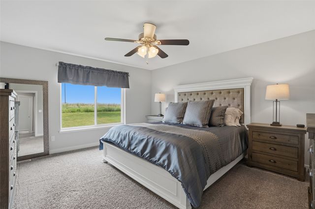 2249 Bluegrass Street, Marion, IA 52302