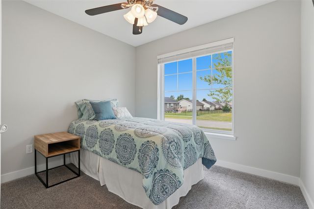 2249 Bluegrass Street, Marion, IA 52302