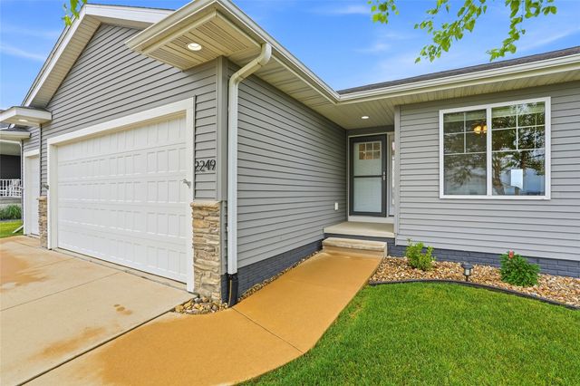 2249 Bluegrass Street, Marion, IA 52302