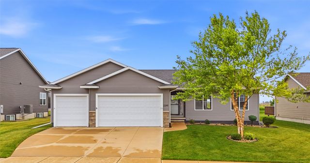 2249 Bluegrass Street, Marion, IA 52302