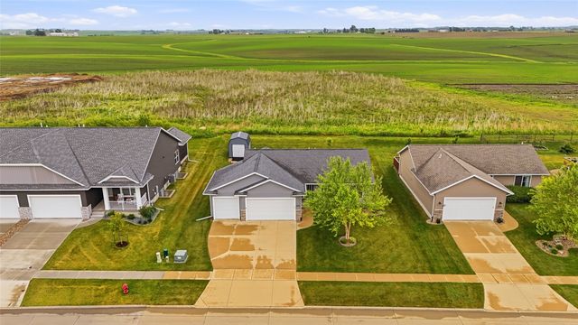 2249 Bluegrass Street, Marion, IA 52302