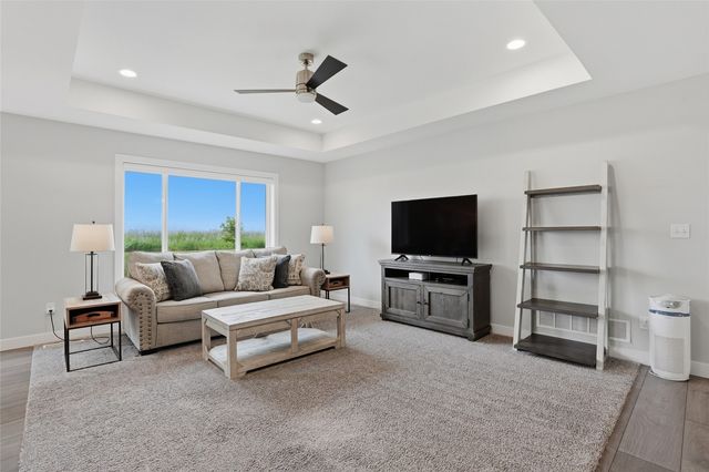 2249 Bluegrass Street, Marion, IA 52302
