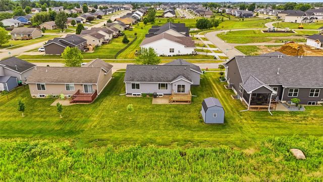 2249 Bluegrass Street, Marion, IA 52302