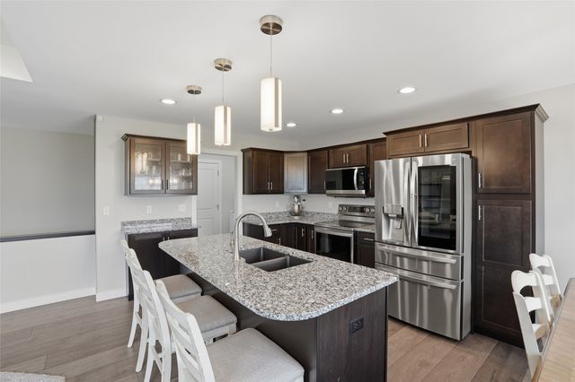 2249 Bluegrass Street, Marion, IA 52302