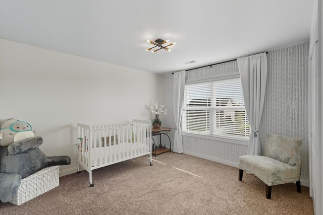 3353 Field Hawk Drive, Valparaiso, IN 46383