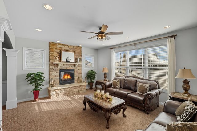 3353 Field Hawk Drive, Valparaiso, IN 46383