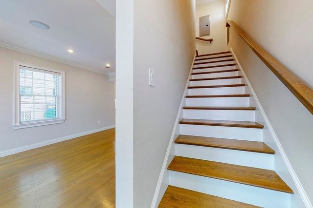 102 Beacon St 2, Somerville, MA 02143