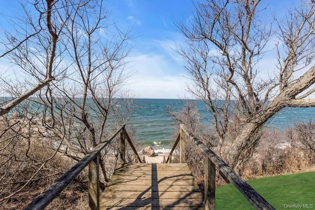 2655 Rocky Point Road, East Marion, NY 11939