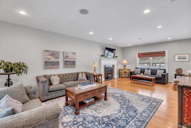 2655 Rocky Point Road, East Marion, NY 11939