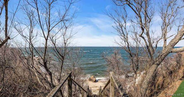 2655 Rocky Point Road, East Marion, NY 11939