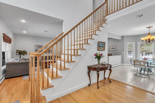 2655 Rocky Point Road, East Marion, NY 11939