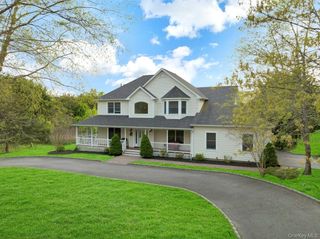 2655 Rocky Point Road, East Marion, NY 11939