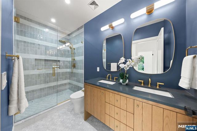 44 Spottswood Road, Glen Rock, NJ 07452