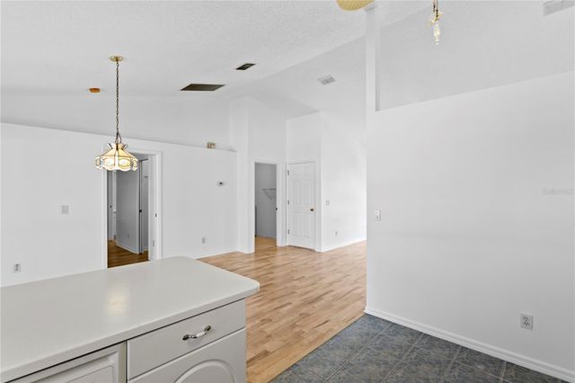 4291 53RD AVENUE S, St Petersburg, FL 33711