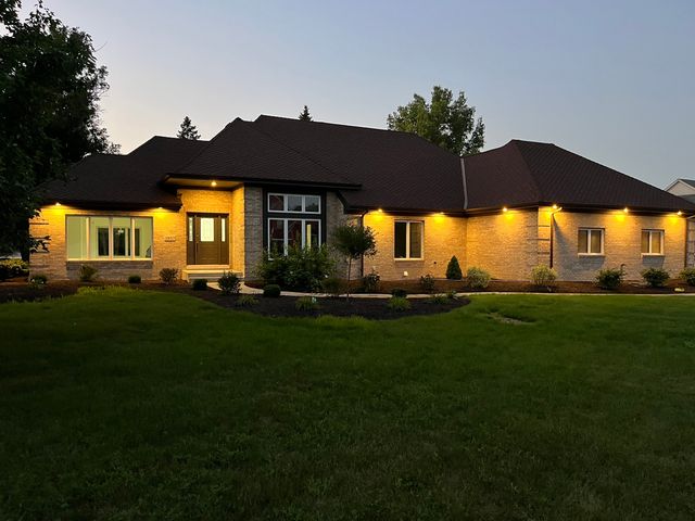 12657 Lake View Drive, Orland Park, IL 60467