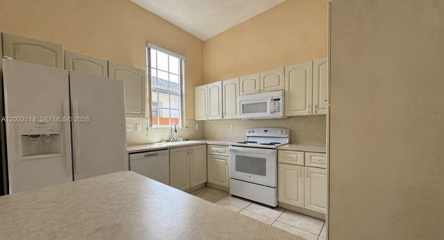 15339 SW 32nd Ter 15339, Miami, FL 33185