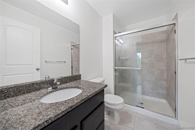 4592 Bradley Circle, Troy, MI 48085