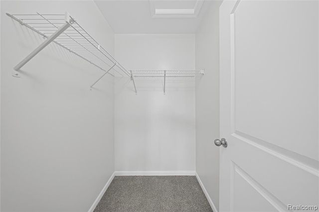 4592 Bradley Circle, Troy, MI 48085