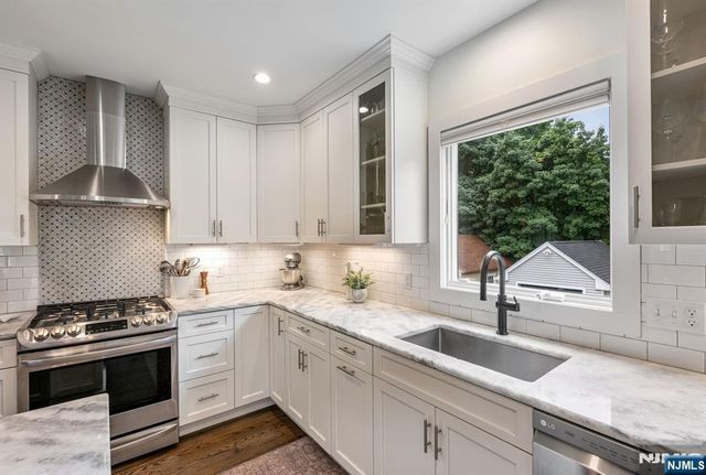178 Harding Road, Glen Rock, NJ 07452