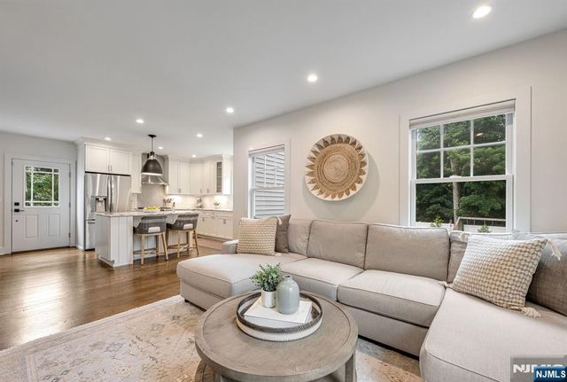 178 Harding Road, Glen Rock, NJ 07452
