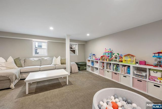 178 Harding Road, Glen Rock, NJ 07452